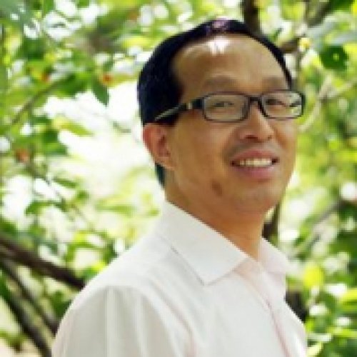 劉堅(jiān)偉老師