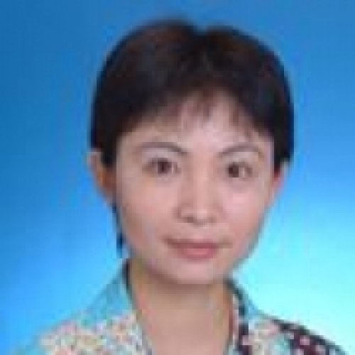 譚群英律師老師