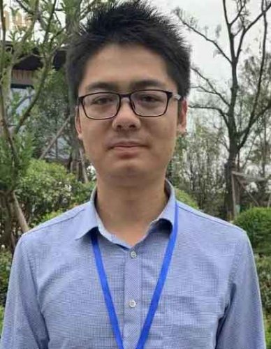 張強(qiáng)老師